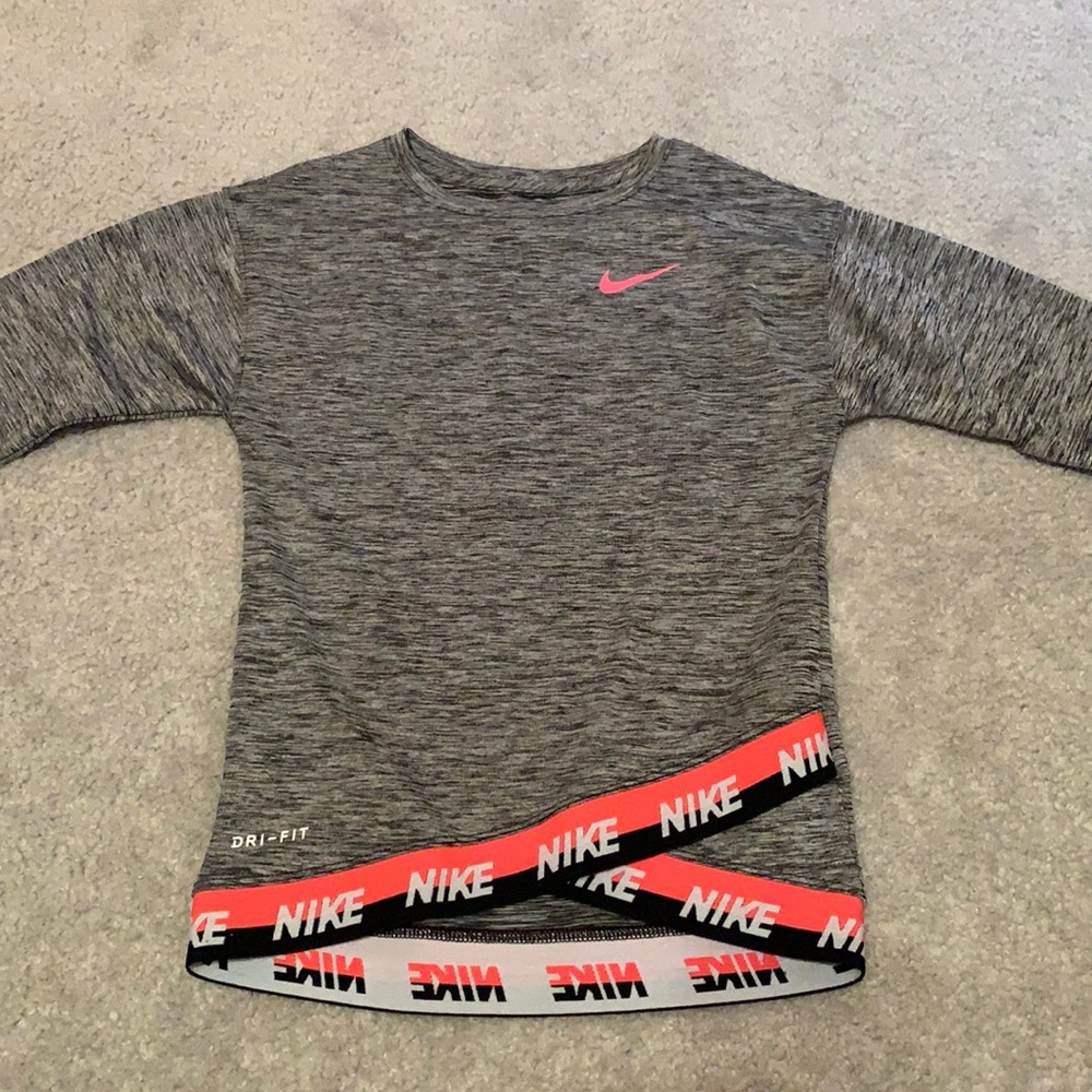 Girls Nike Dri Fit long sleeve top Size 6x